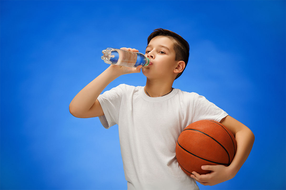 Hydration Management and Teen Fitness: Maintaining Cool Vibes and Healthy Bodies